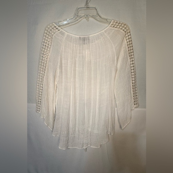 I.N. Studio Bundle Off White, Blue, and Red Crochet Sleeve Tops - Picture 7 of 7